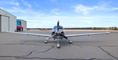 2017 Cirrus SR22-G6 (N246DM) photo 4