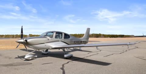 2017 Cirrus SR22-G6 (N246DM) photo 5