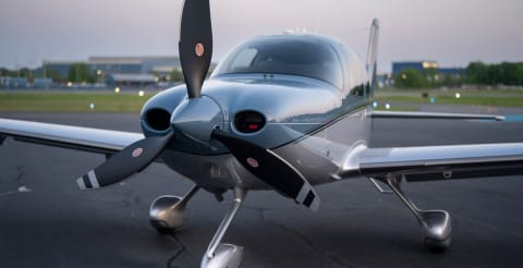 2023 Cirrus SR22-G6 GTS (N530BP) photo 4