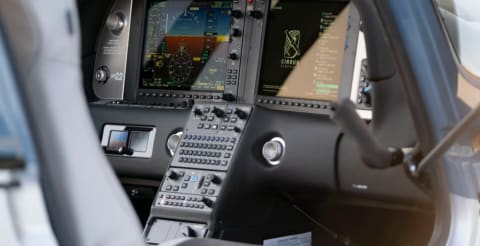 2023 Cirrus SR22-G6 GTS (N530BP) photo 7