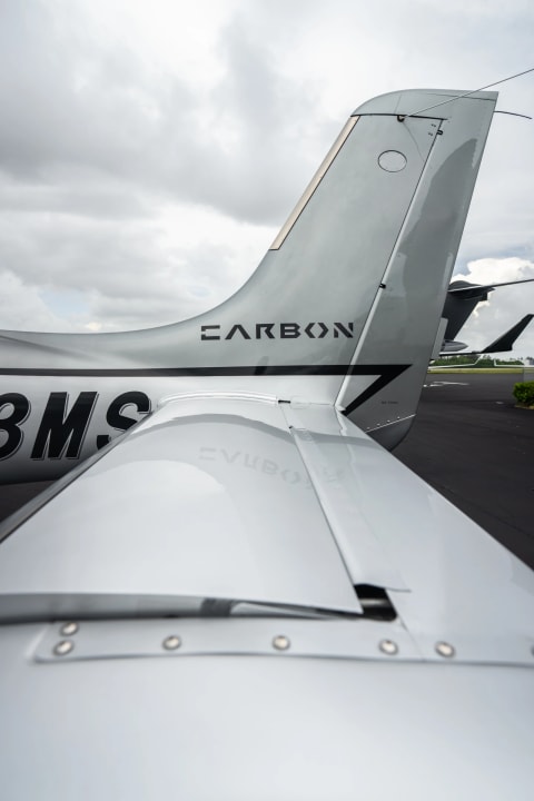 2023 Cirrus SR22-G6 Turbo (N993MS) photo 6