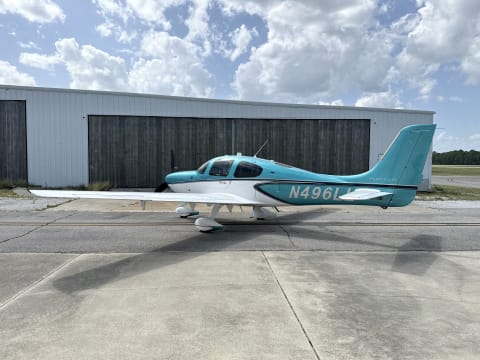 2023 Cirrus SR22T- G6 (N496LL) photo 4