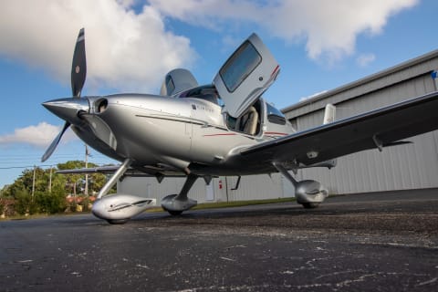 2008 Cirrus SR22-G3 Turbo GTS (N578CP) photo 5