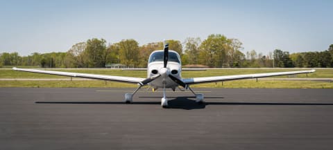 2016 Cirrus SR22-G5 (N606KH) photo 6