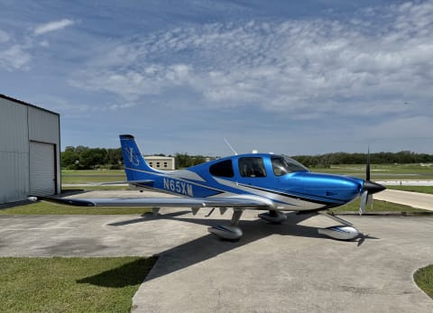 2010 Cirrus SR22-G3 Turbo GTS (N65XM) photo 2