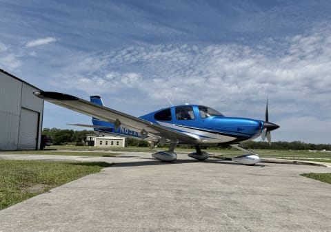 2010 Cirrus SR22-G3 Turbo GTS (N65XM) photo 4
