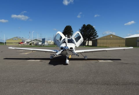 2005 Cirrus SR22-G2 GTS (N228MM) photo 7