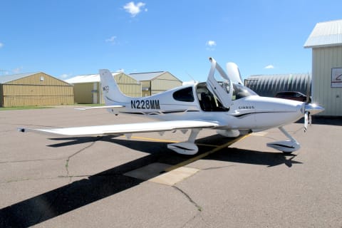 2005 Cirrus SR22-G2 GTS (N228MM) photo 4