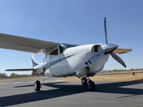 1968 Cessna Turbo 210 Centurion (N2206R) photo 3