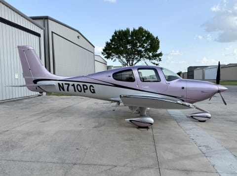 SR22-G7 GTS (N710PG) photo 2