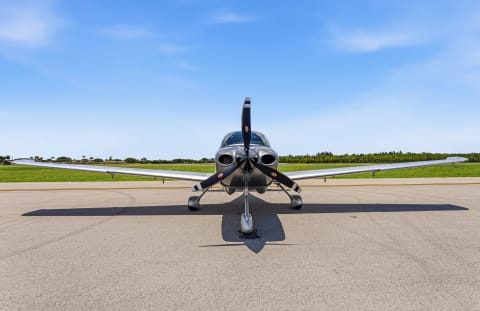 2023 Cirrus SR20-G6 Carbon (N363DB) photo 4