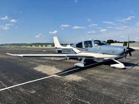 2019 Cirrus SR22-G6 GTS (N312AE) photo 2