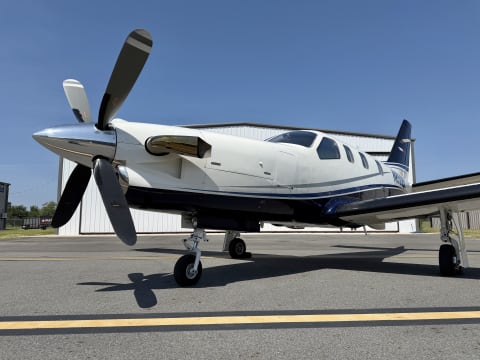 Daher TBM 850 Elite (N850BX) photo 4