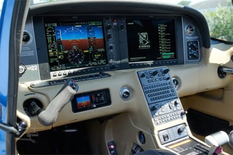 2023 Cirrus SR22-G6 GTS (N318EF) photo 3