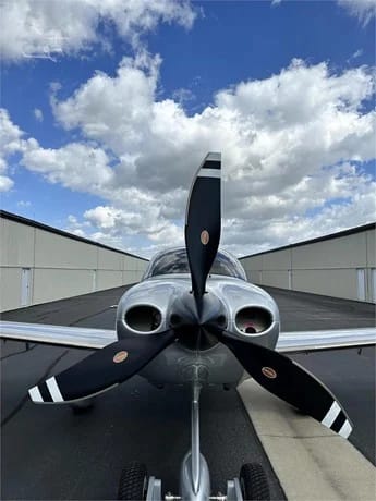 2013 Cirrus SR22-G5 Turbo GTS (N828ZZ) photo 4