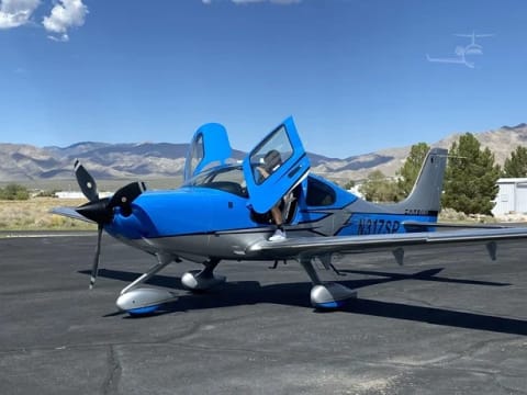 2018 Cirrus SR22-G6 Turbo GTS (N317SP) photo 3