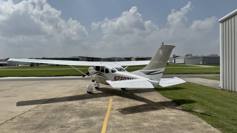 2005 Cessna Turbo 206H Stationair (N2202N) photo 2