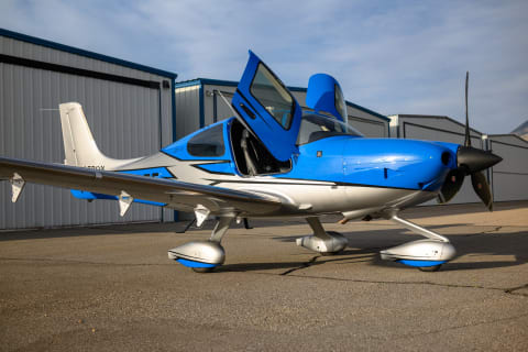 2019 Cirrus SR22-G6 Turbo GTS (N228EE) photo 2