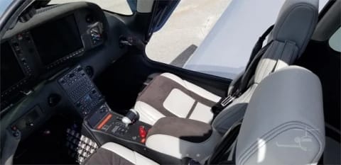2020 Cirrus SR22-G6 GTS (N22CE) photo 3