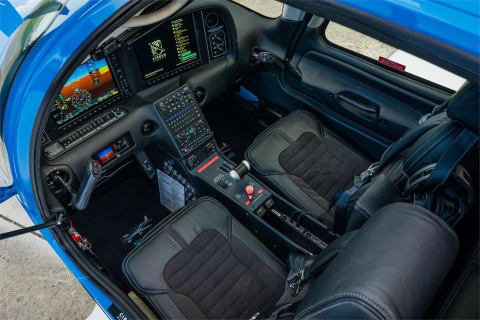 2018 Cirrus SR22-G6 Turbo GTS (N11MU) photo 3