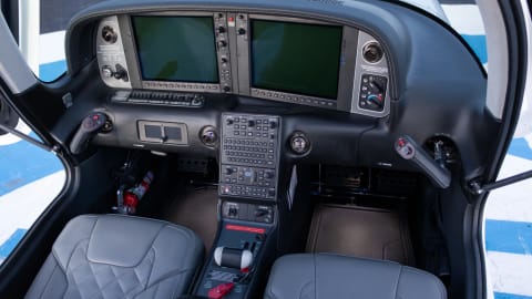 2019 Cirrus SR22T G6 GTS (N171HZ) photo 3