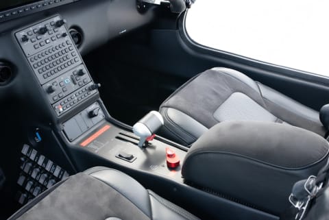 2020 Cirrus SR22-G6 GTS (N926WG) photo 2