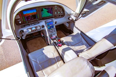 2003 Cirrus SR22-G1 (N6005C) photo 2
