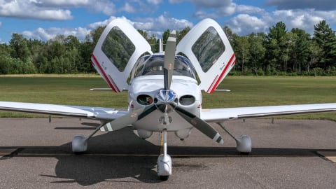 2003 Cirrus SR22-G1 (N6005C) photo 3
