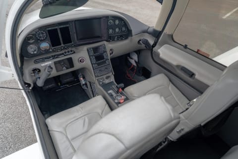 2001 Cirrus SR22-G1 (N1970) photo 2