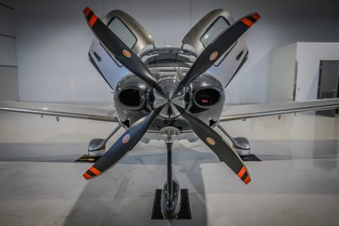 2021 Cirrus SR22-G6 Turbo GTS (N782RB) photo 2