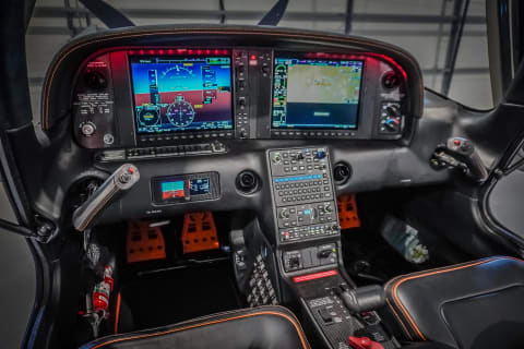 2021 Cirrus SR22-G6 Turbo GTS (N782RB) photo 3