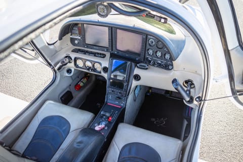2004 Cirrus SR22-G2 (N903RM) photo 2