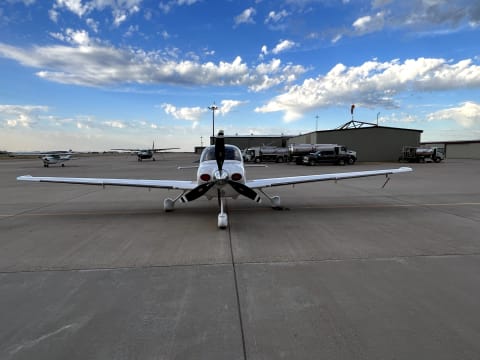 2007 Cirrus SR22-G2 GTS (N588SR) photo 2