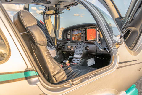 2015 Cirrus SR22T-G5 Turbo (N973SN) photo 4