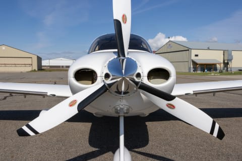2006 Cirrus SR22-G2 GTS (N563MM) photo 3