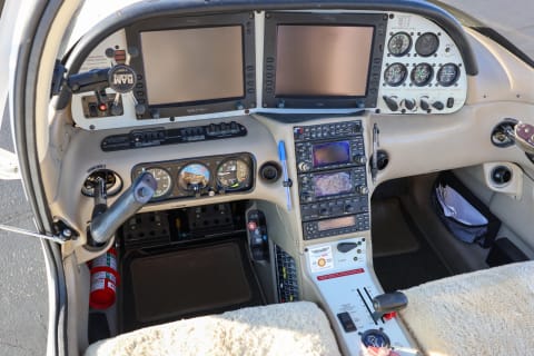2004 Cirrus SR22-G2 (N148SW) photo 3