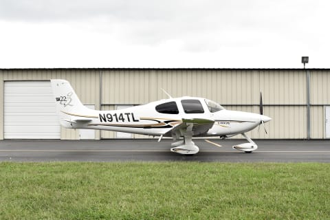 2004 Cirrus SR22-G2 (N914TL) photo 2