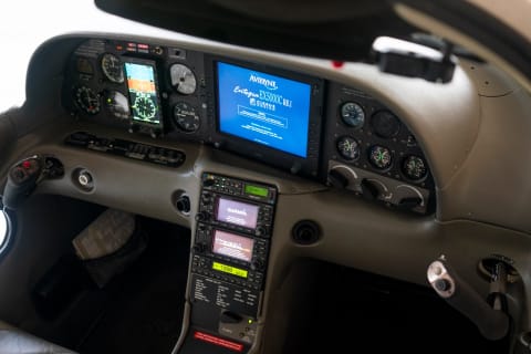 2003 Cirrus SR20-G1 (N66JP) photo 2