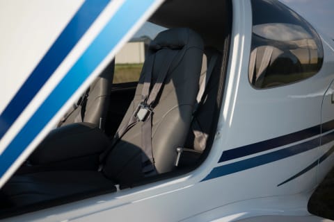 2003 Cirrus SR20-G1 (N66JP) photo 3