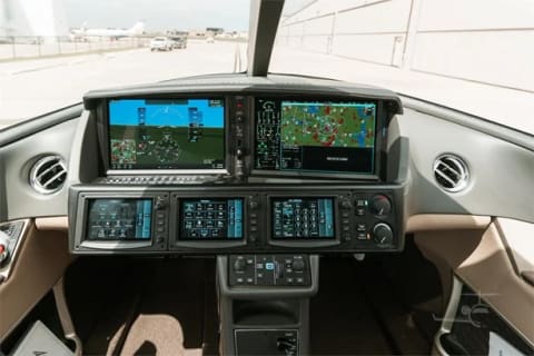 2019 Cirrus SF50-G2 (N19ZC) photo 5