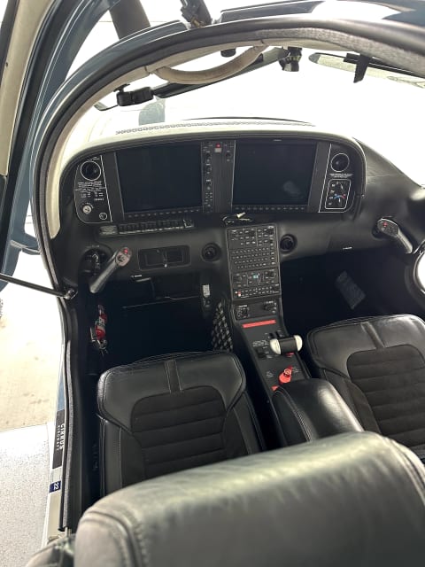 2019 SR22-G6 Turbo GTS (N740LT) photo 3