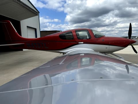 2016 Cirrus SR22-G5 GTS (N413TL) photo 4