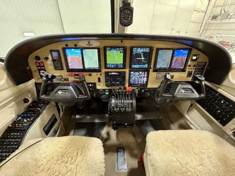 1981 Cessna 421C (N421P) photo 3