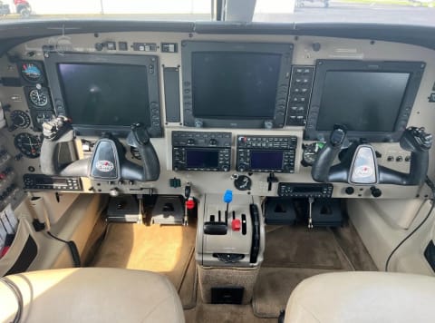 2008 Piper Malibu Mirage (N518C) photo 2