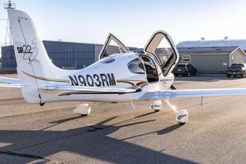 2004 Cirrus SR22-G2 (N903RM) photo 3