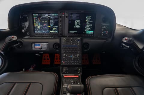 2021 Cirrus SR22-G6 Turbo (N209ME) photo 3