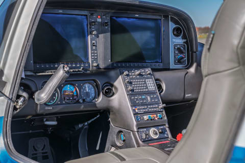 2013 SR22-G5 Turbo GTS (N252LM) photo 6