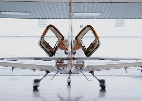 2022 Cirrus SR22-G6 Turbo (N712LG) photo 2