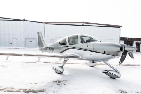 2016 Cirrus SR22-G5 Turbo (N710MA) photo 3