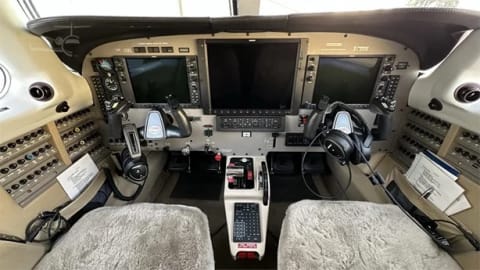 2010 Piper Meridian (N134EB) photo 4